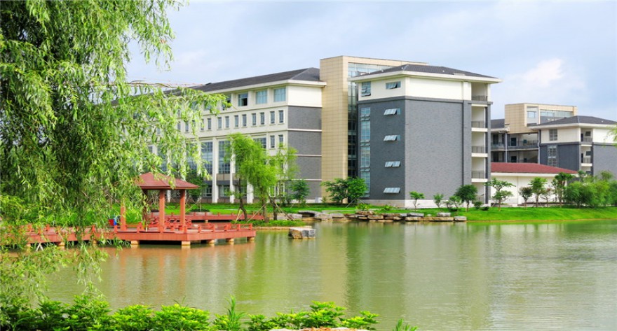 逻科斯考研：欢迎学子报考桂林医学院研究生！