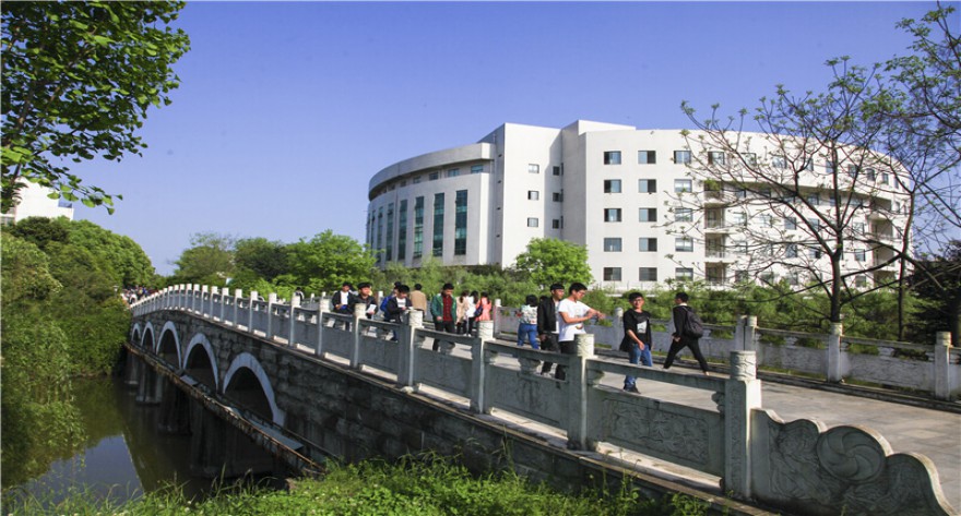 逻科斯考研：欢迎学子报考湖北科技学院研究生！