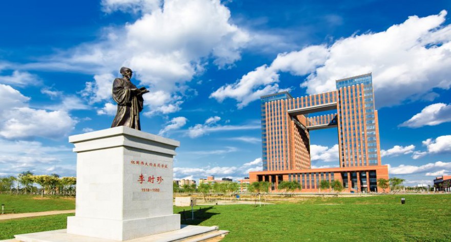 逻科斯考研：欢迎学子报考中国医科大学研究生！