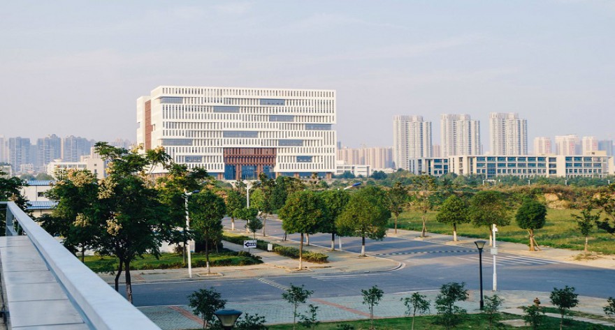 逻科斯考研：欢迎学子报考武汉理工大学研究生！