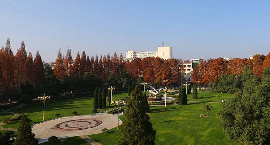 逻科斯考研：欢迎学子报考信阳师范大学研究生！