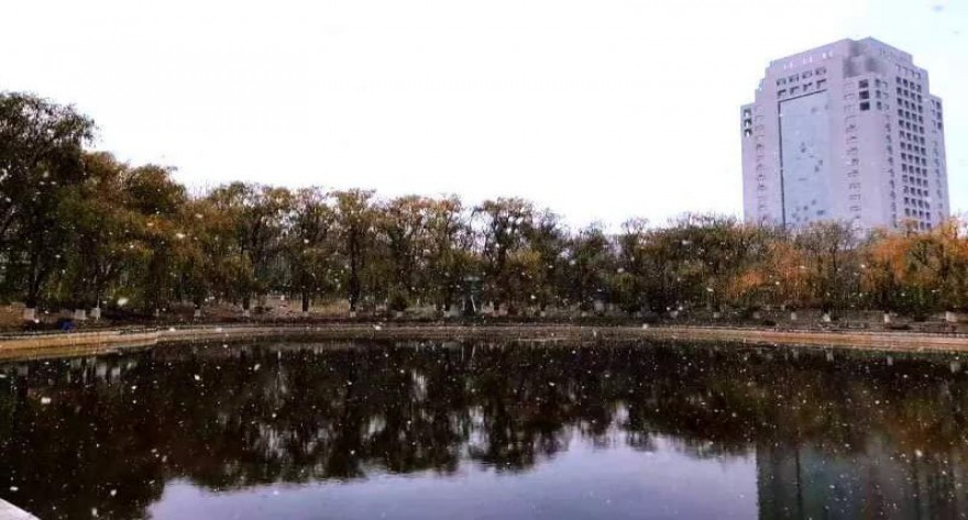 逻科斯考研：欢迎学子报考燕山大学研究生！