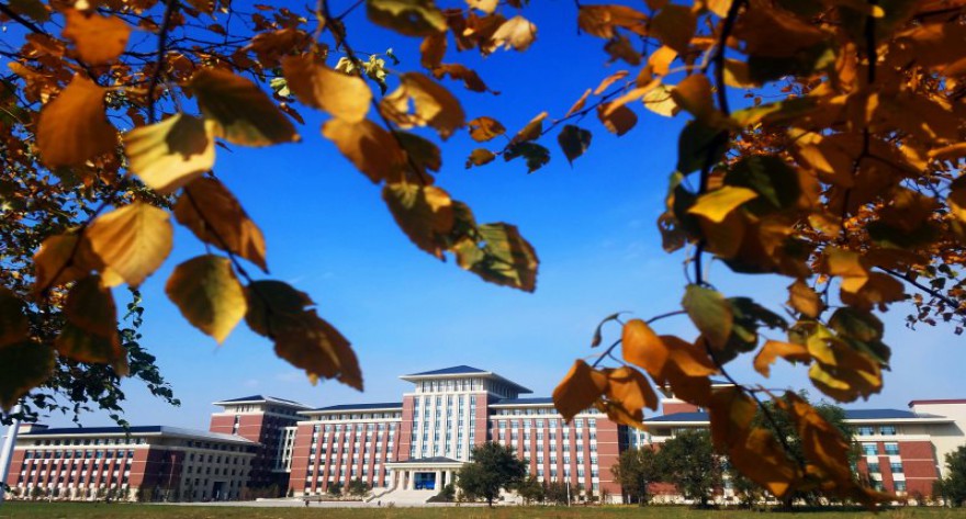 逻科斯考研：欢迎学子报考吉林大学研究生！