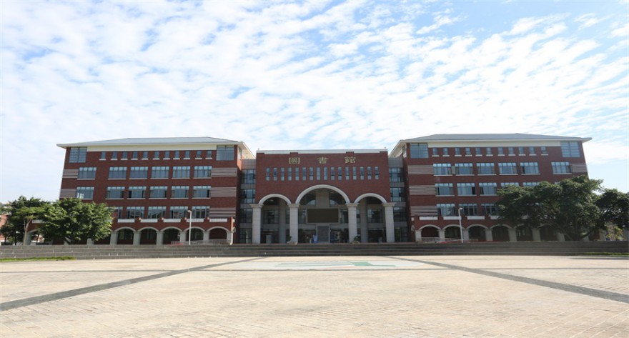 逻科斯考研：欢迎学子报考四川师范大学研究生！