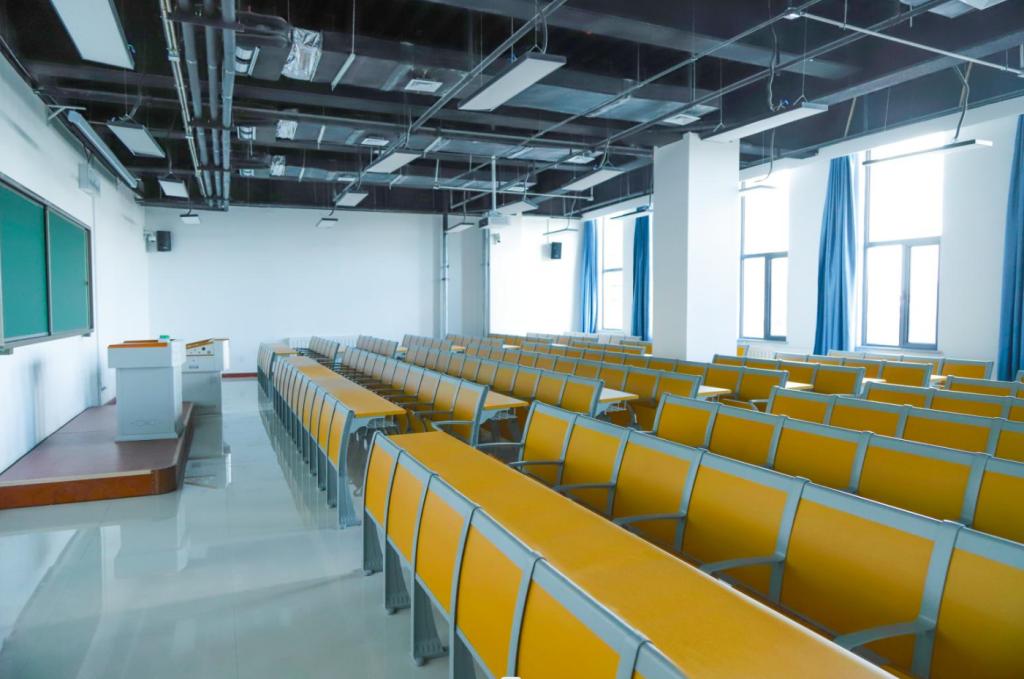 逻科斯考研：欢迎学子报考内蒙古科技大学包头师范学院研究生！
